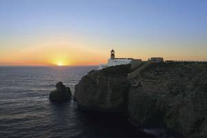 Sarges Leuchtturm bei Nacht, Portugal 