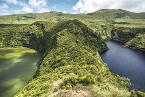  Lagoa Negra e Lagoa Comprida Flores