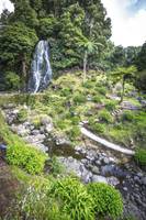 Wasserfall auf São Miguel, Azoren, Portugal